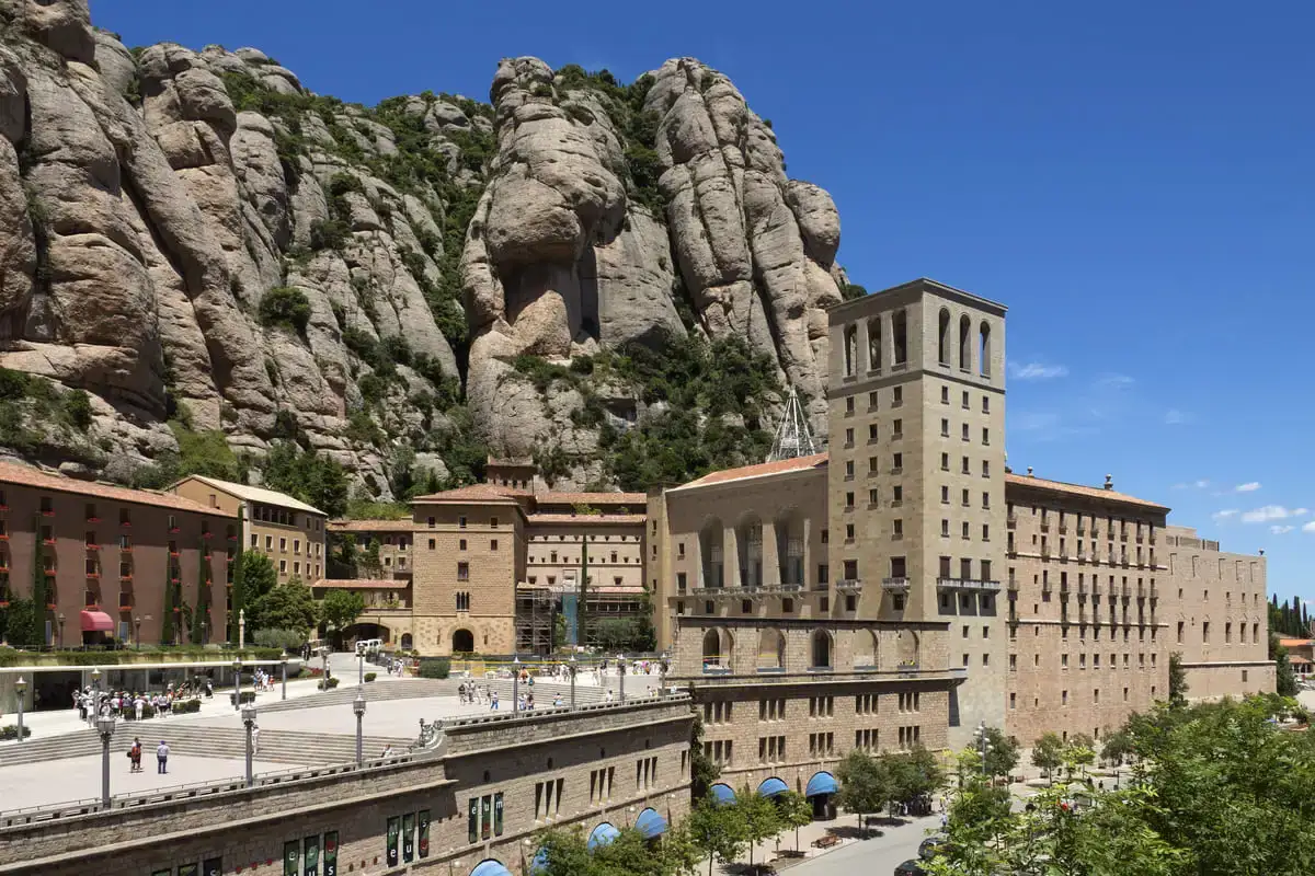 La Historia del Monasterio de Montserrat