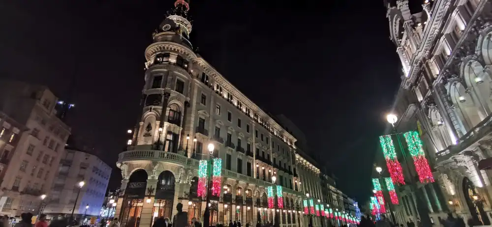A Christmas Walk to Discover the Secrets of Madrid